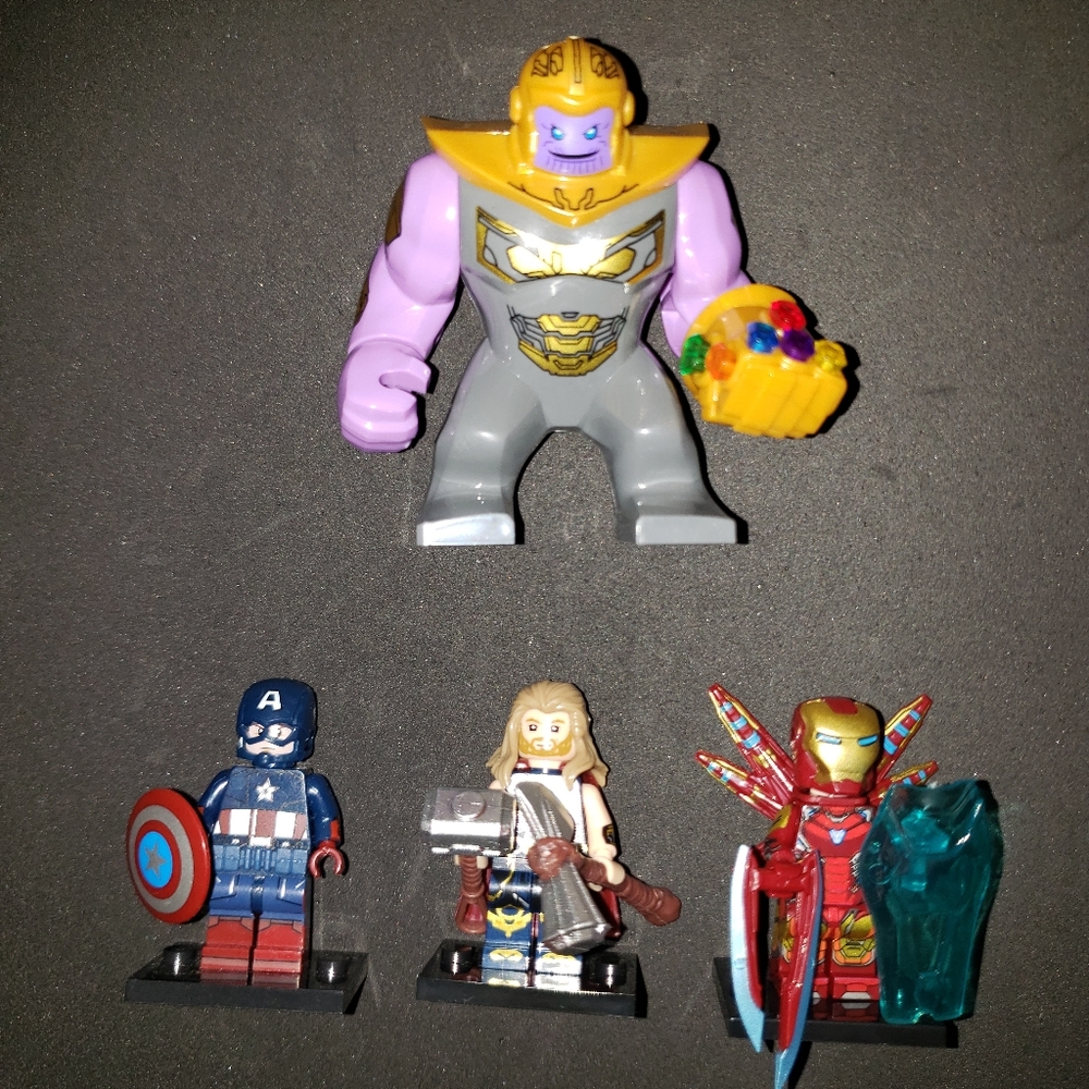 New Marvel Avengers 4 Mini Figure Set - Picture 4 of 5
